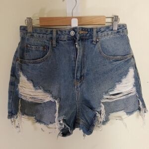 Fashion Nova Very Distressed Denim Women's Shorts Size M